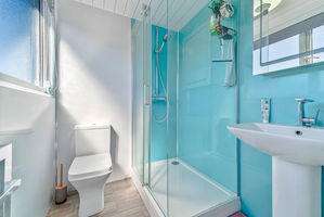 Photo 19- click for photo gallery